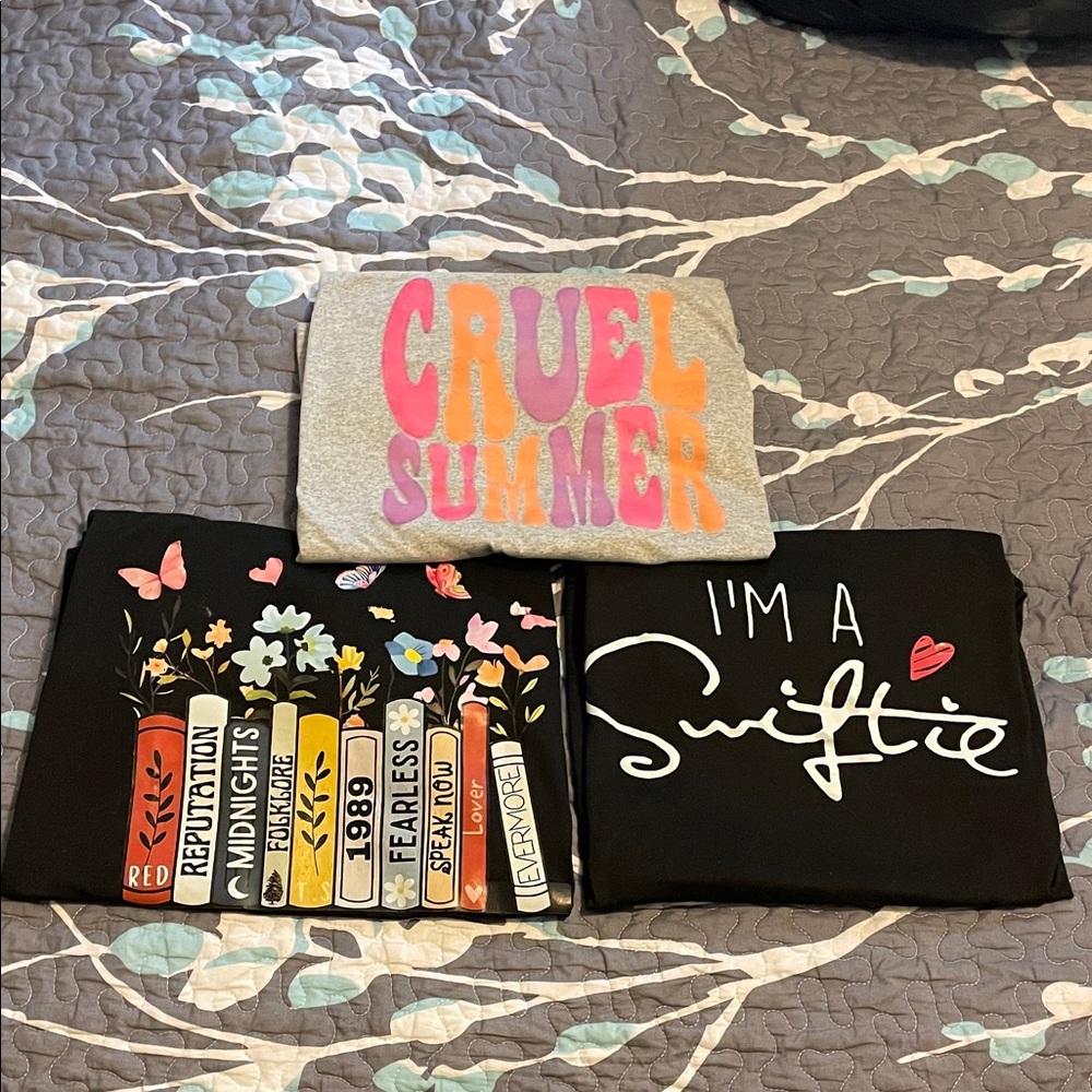 Taylor Swift T-Shirts Bundle